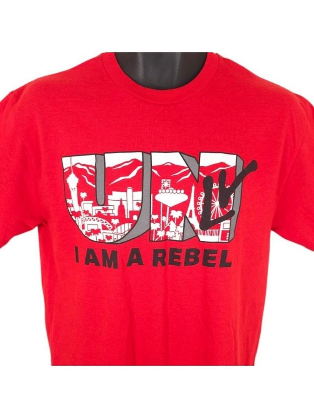 UNLV Rebels T Shirt Mens Size Medium Red I Am A Rebel NCAA University Las Vegas